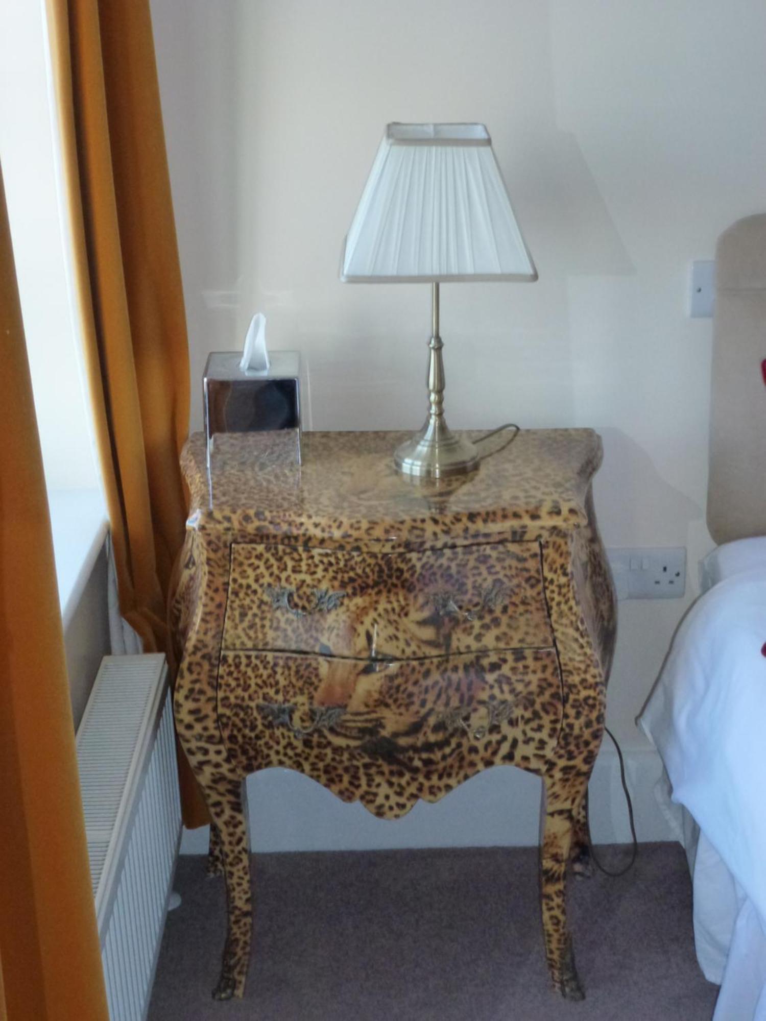 Royal Hotel (Adults Only) Eastbourne Room photo