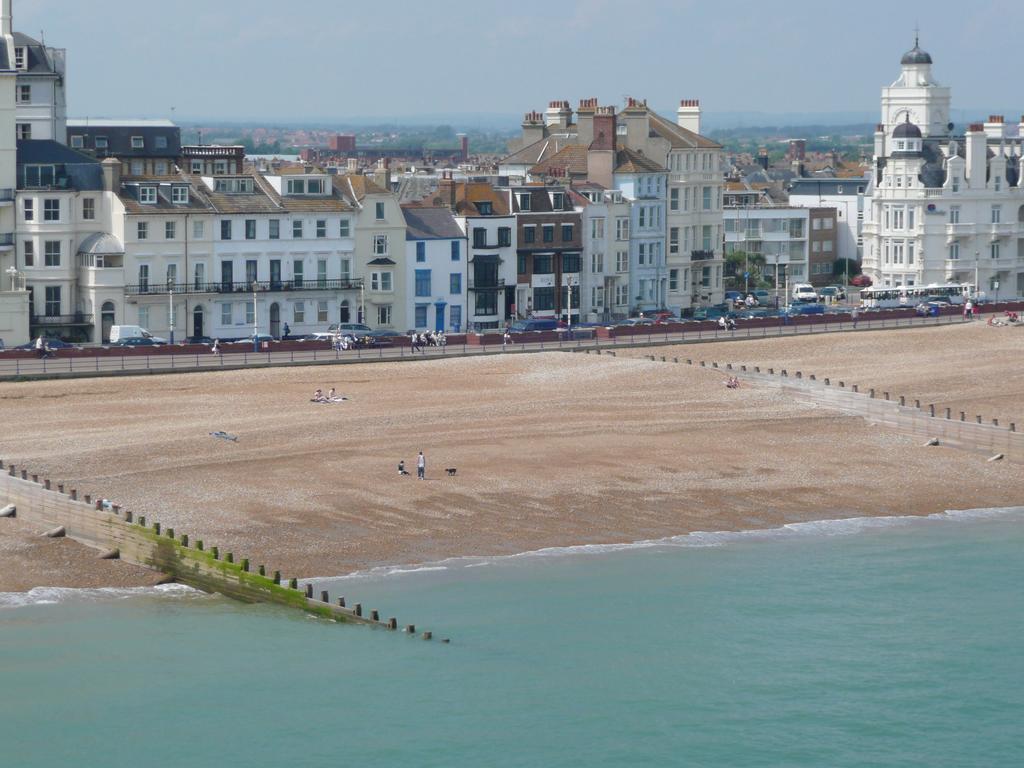 Royal Hotel (Adults Only) Eastbourne Exterior photo