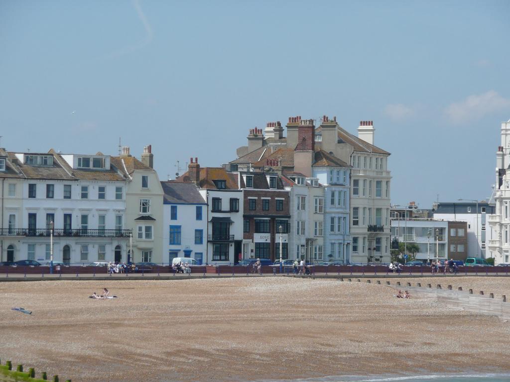 Royal Hotel (Adults Only) Eastbourne Exterior photo